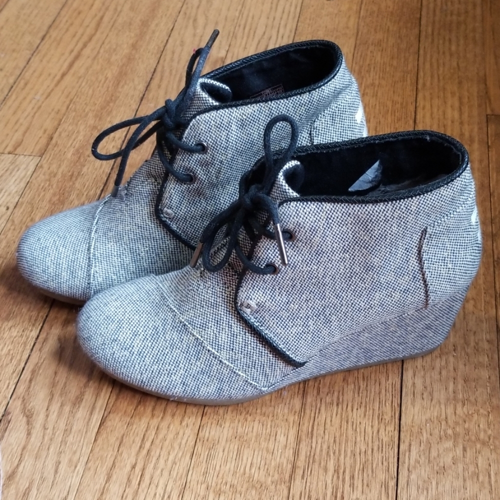 TOMS Wedge Booties